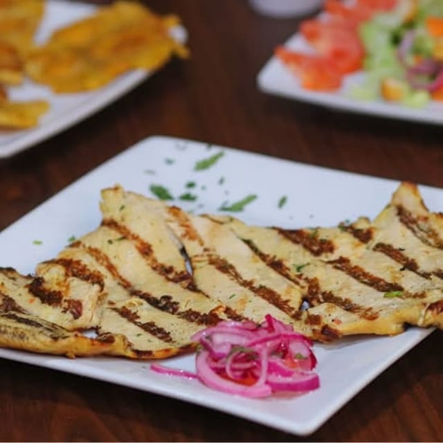 Ensalada de Pechuga Asada.